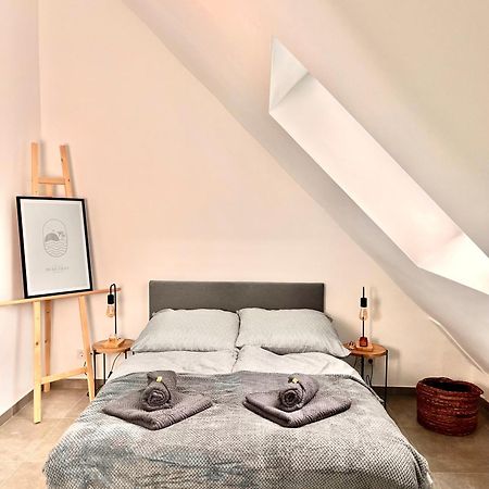 Modernes Loft Naehe Messeplatz, Ewerk Bahn Lägenhet Saarbrücken Exteriör bild